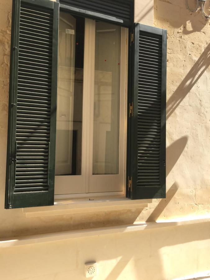Lo Scrigno Barocco Panzió Lecce Kültér fotó